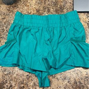 Get your flirt on shorts